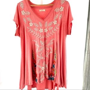 CAITE  | Embroidered Tunic Top XL
